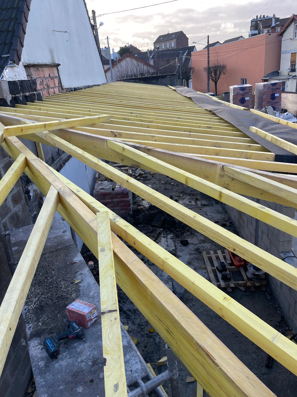Remplacement de chevrons de charpente